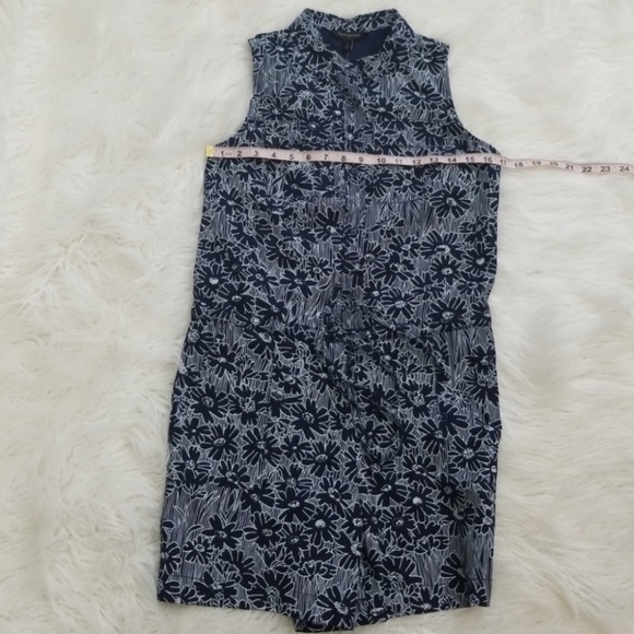 Banana Republic navy romper - Picture 2 of 8